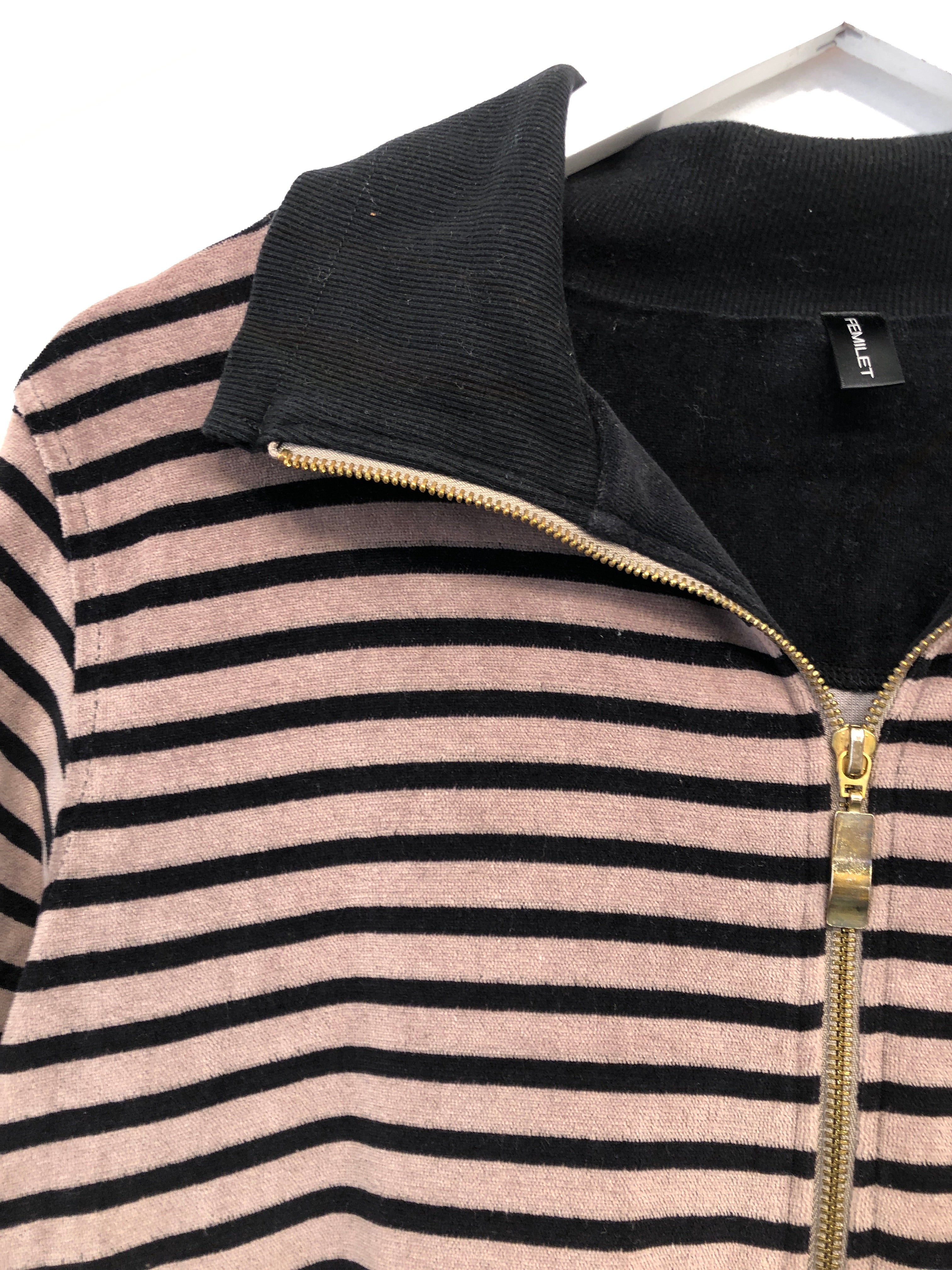 Femilet Cardigan